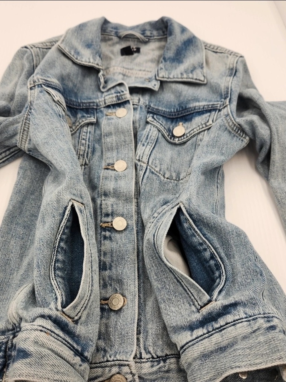 GAP Light Blue Denim Jacket - Women's - Picture 6 of 9